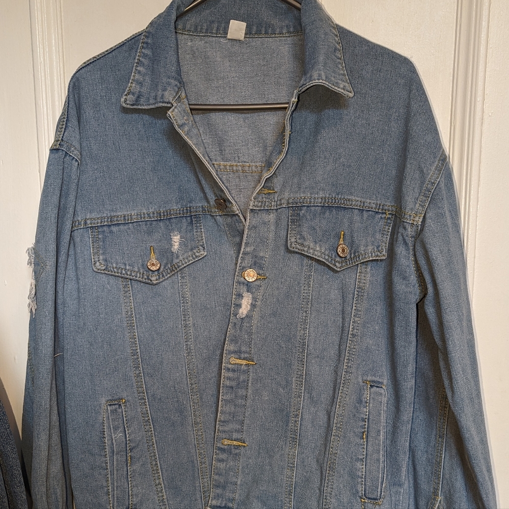 Hip and bone jean jacket